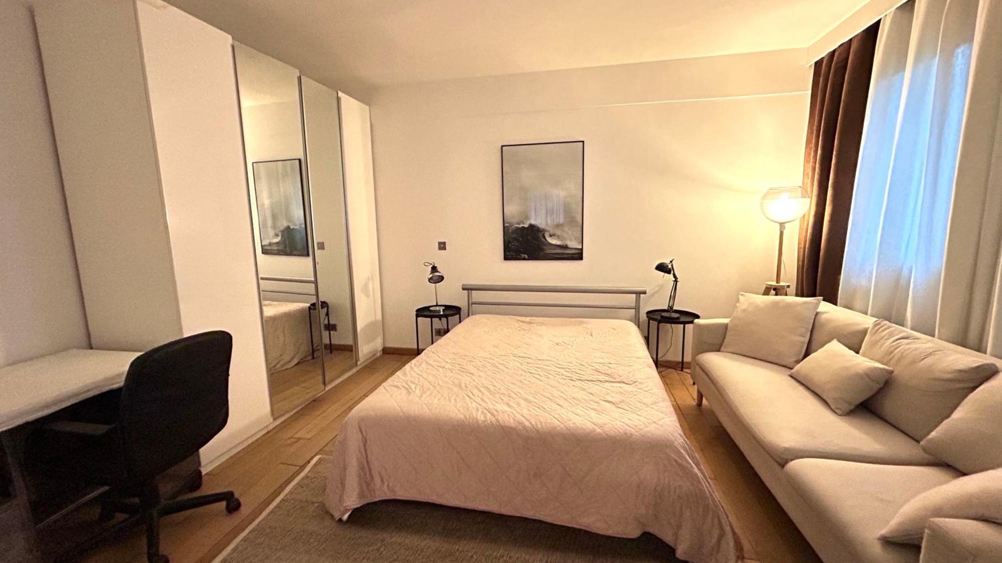 Big Apartment Eiffel Tower View Париж Екстериор снимка