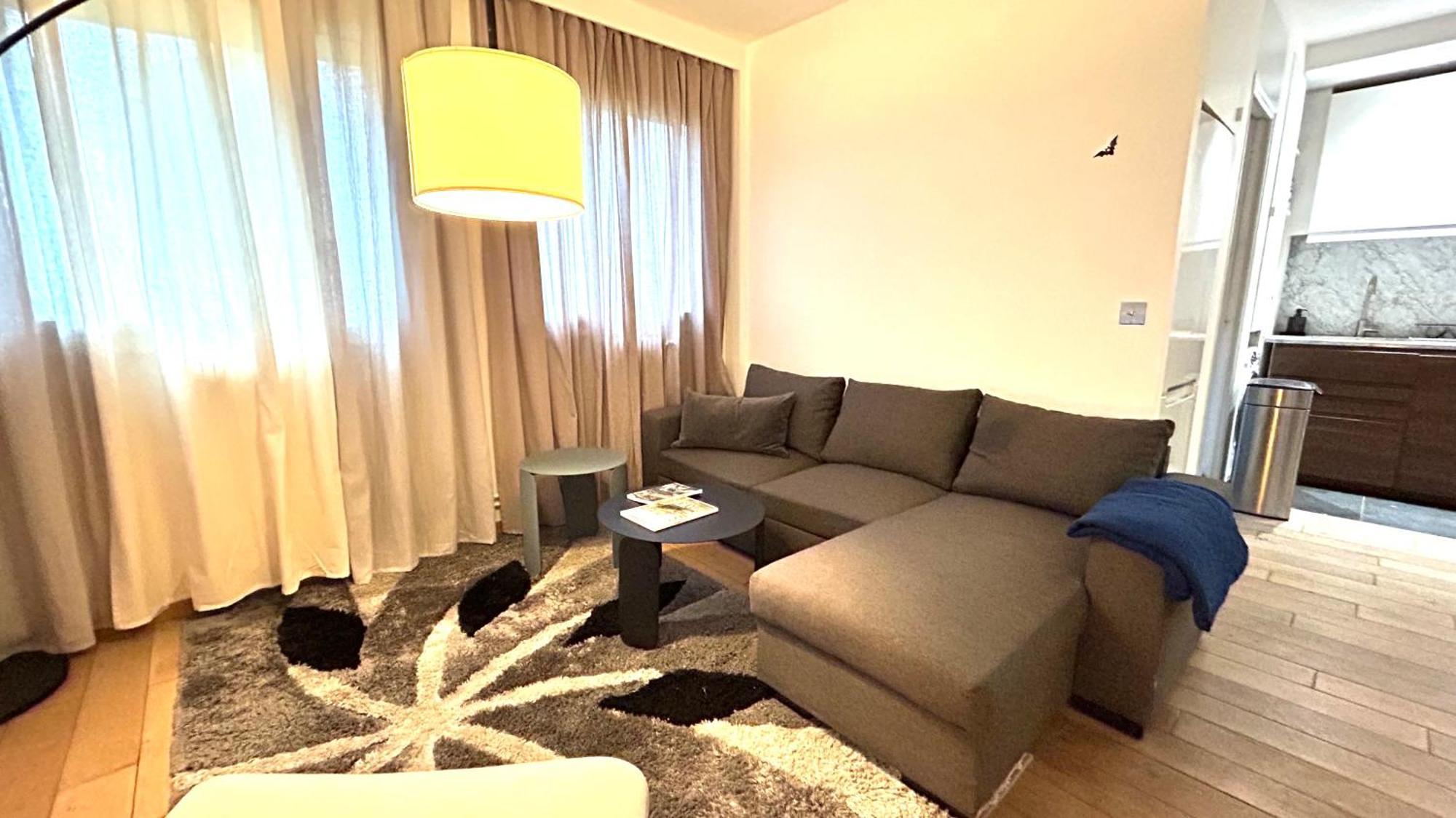 Big Apartment Eiffel Tower View Париж Екстериор снимка