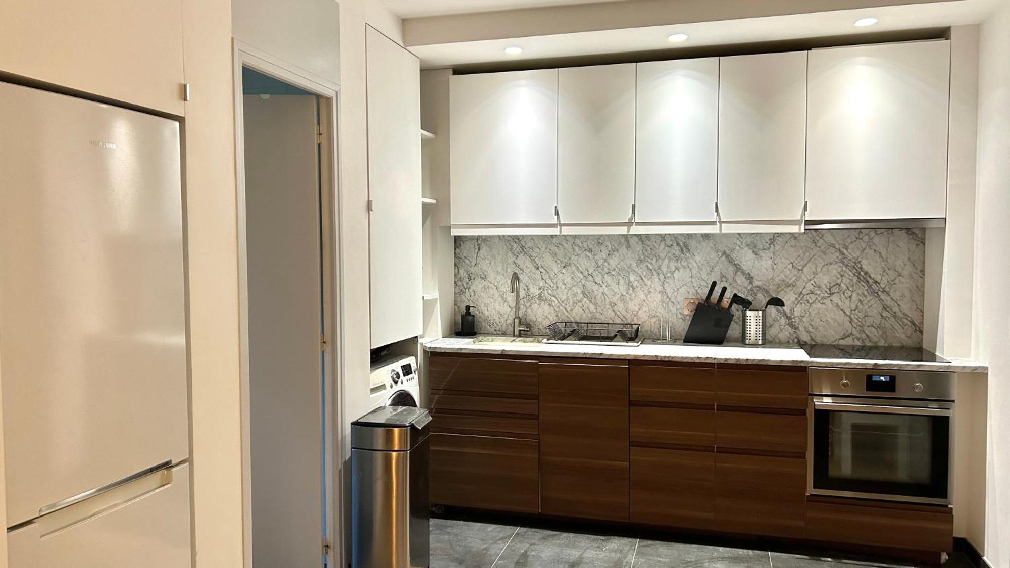 Big Apartment Eiffel Tower View Париж Екстериор снимка